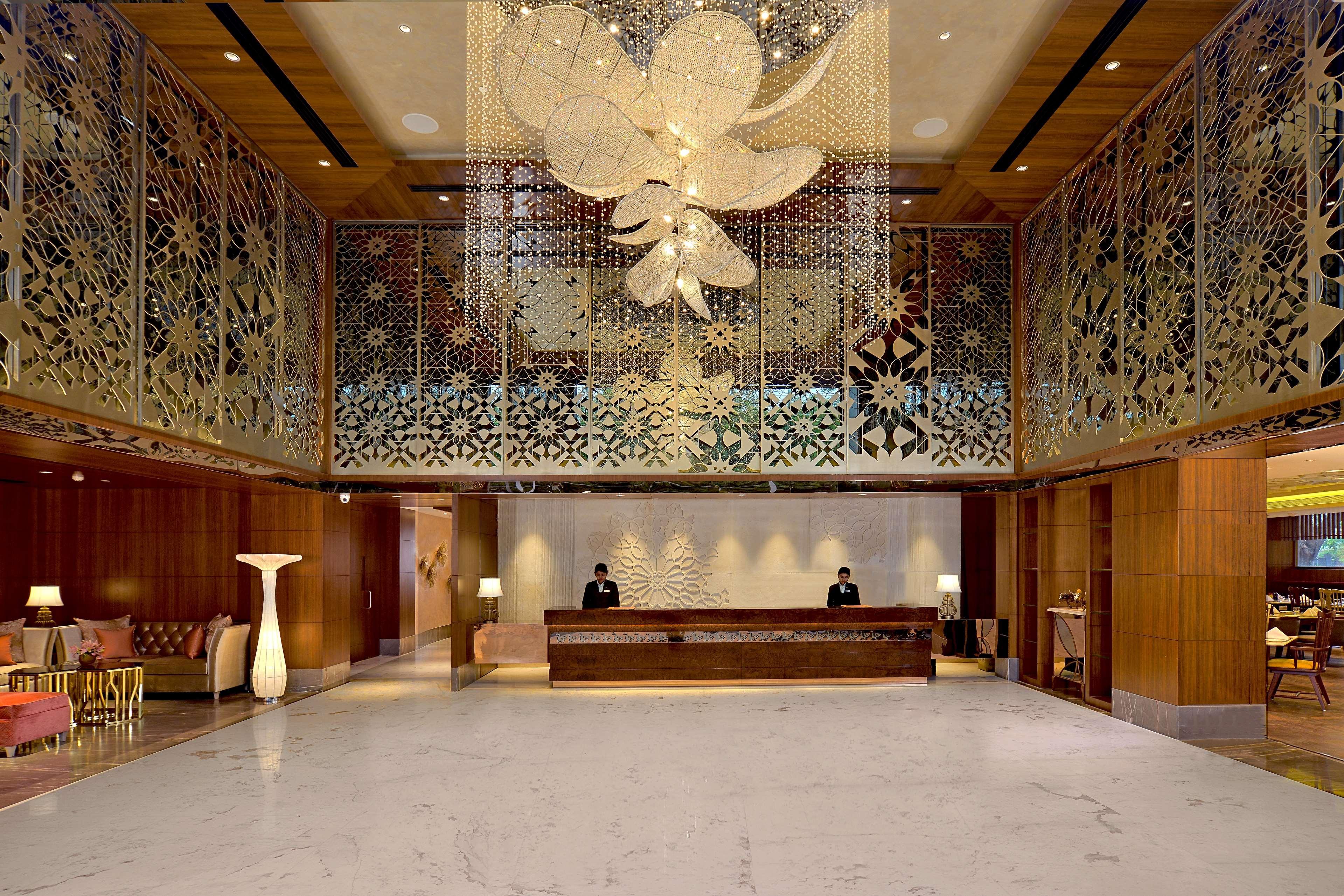 Radisson Gwalior Hotel ภายนอก รูปภาพ
