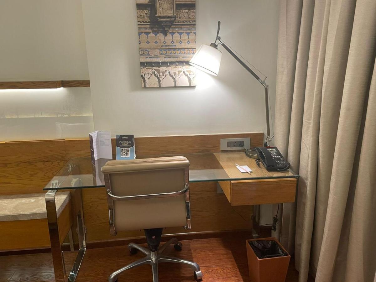Radisson Gwalior Hotel ภายนอก รูปภาพ